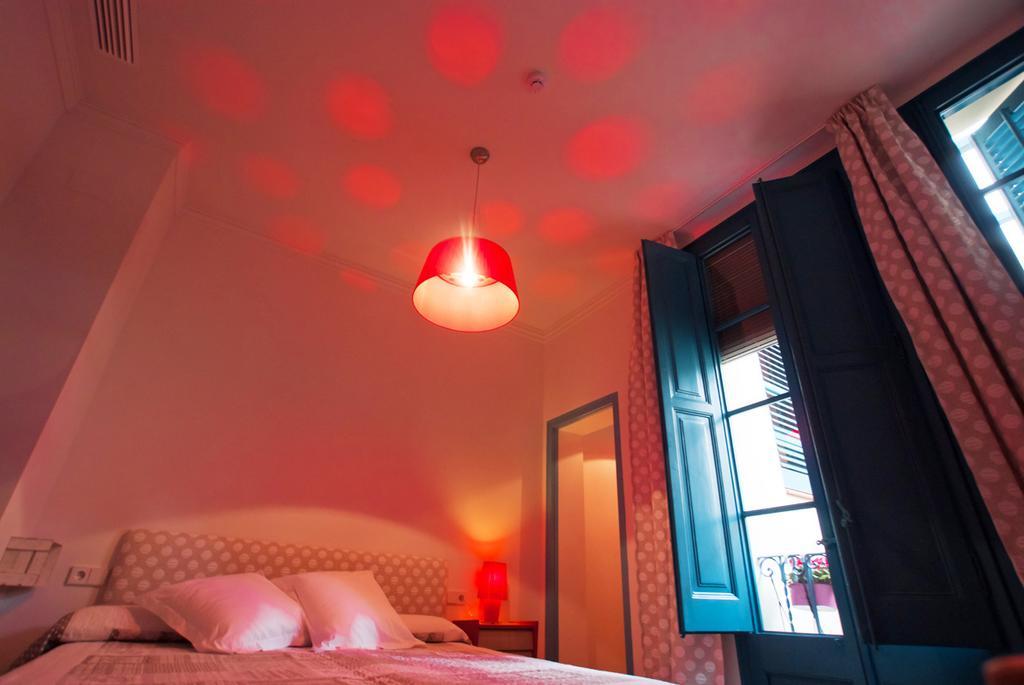 Hotel Hostal Chic Sant Feliu de Guíxols Kamer foto