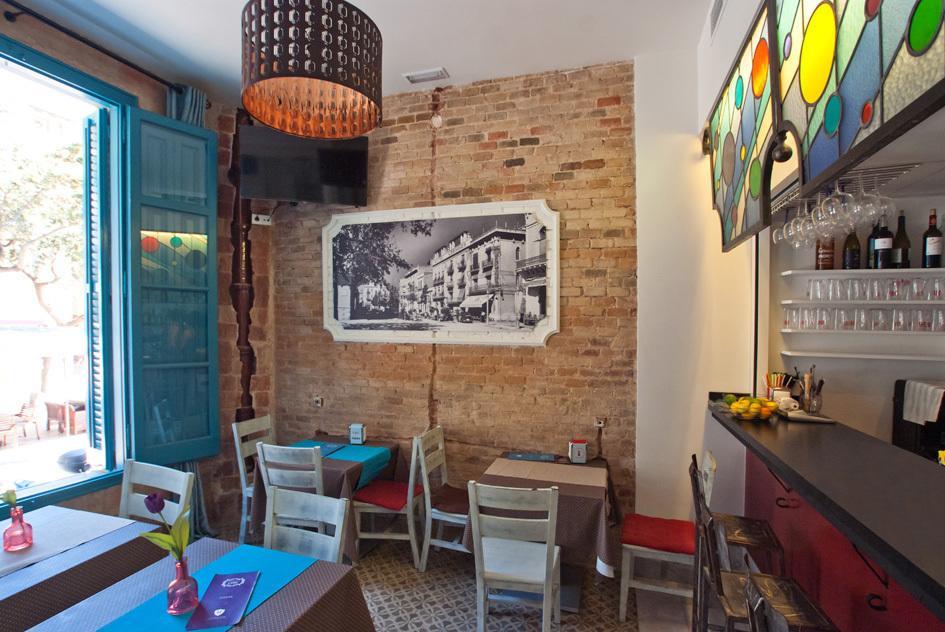 Hotel Hostal Chic Sant Feliu de Guíxols Buitenkant foto
