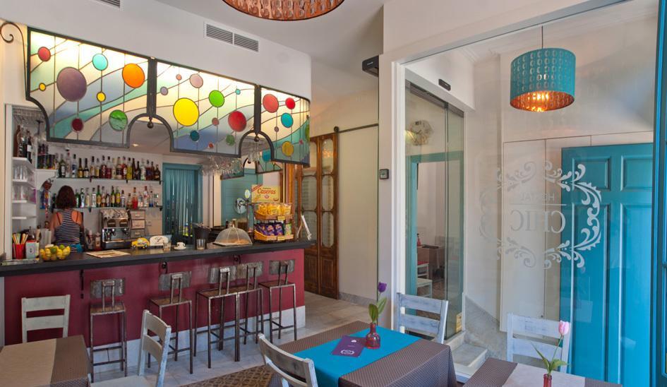 Hotel Hostal Chic Sant Feliu de Guíxols Buitenkant foto