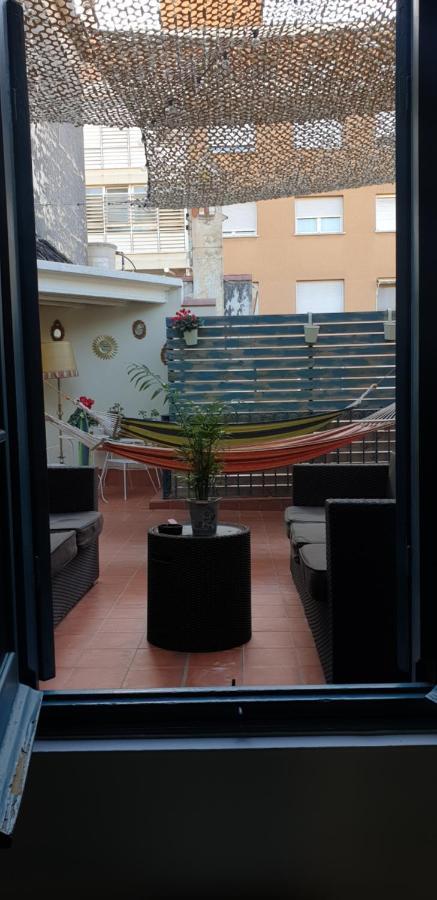 Hotel Hostal Chic Sant Feliu de Guíxols Buitenkant foto